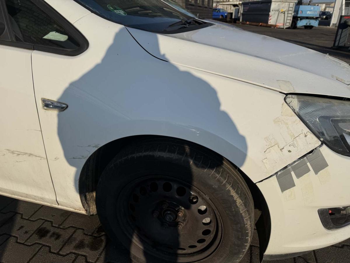 Opel Astra J Sports Tourer original Kotfl&uuml;gel vorn rechts Z40R Schneewei&szlig; Bj.2012